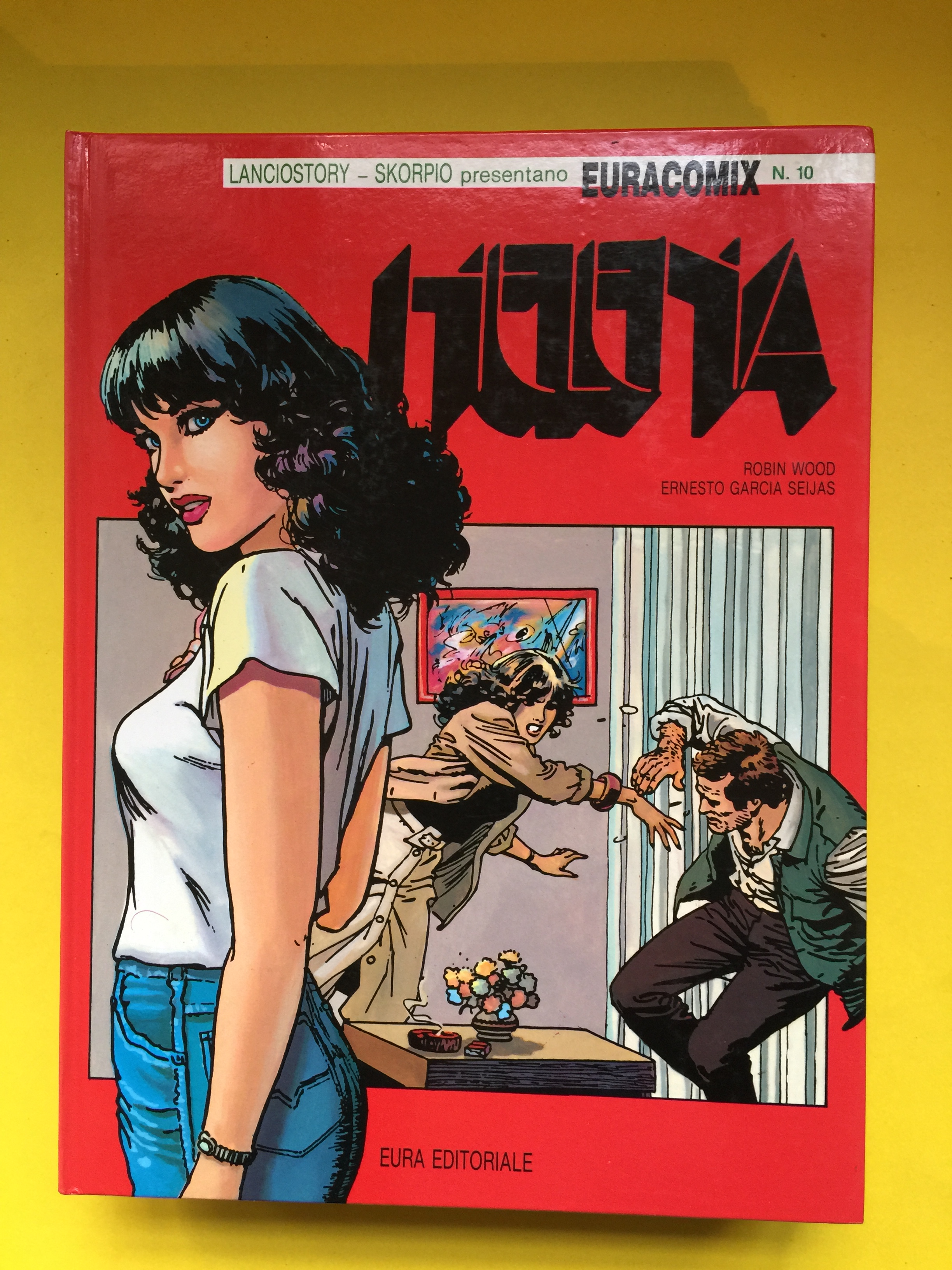 FUMETTO CARTONATO
