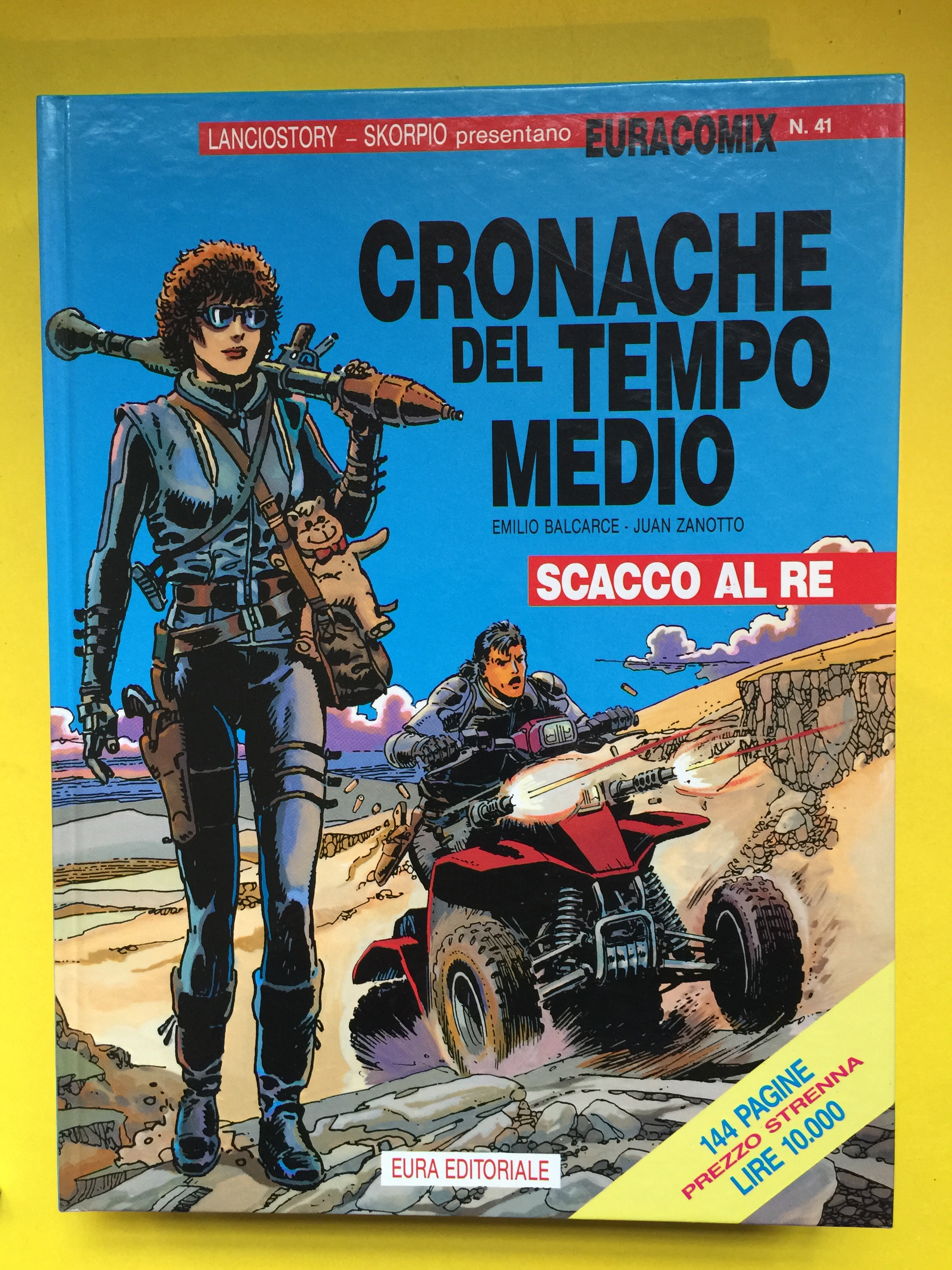 FUMETTO CARTONATO