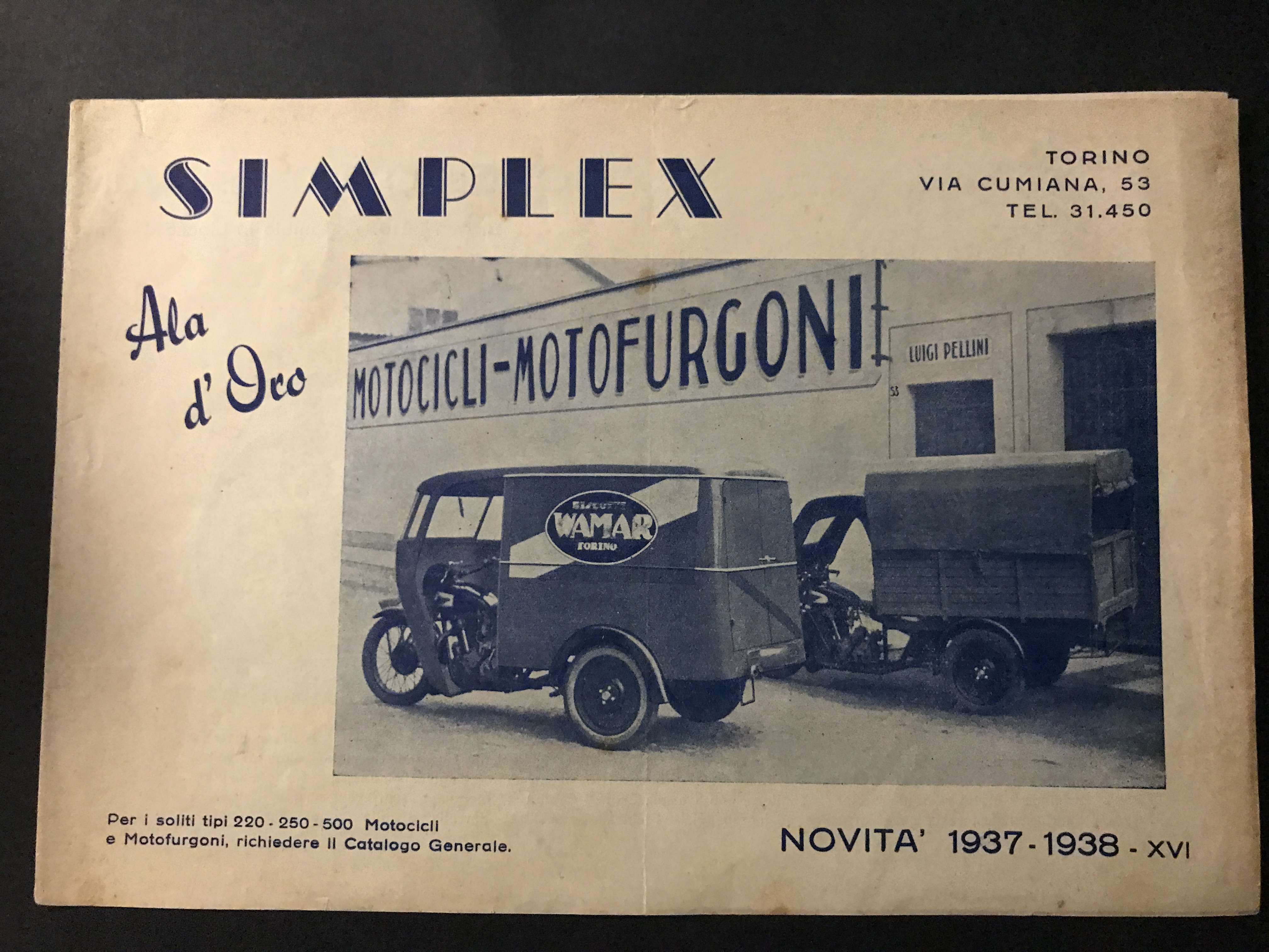 MOTO BROCHURE