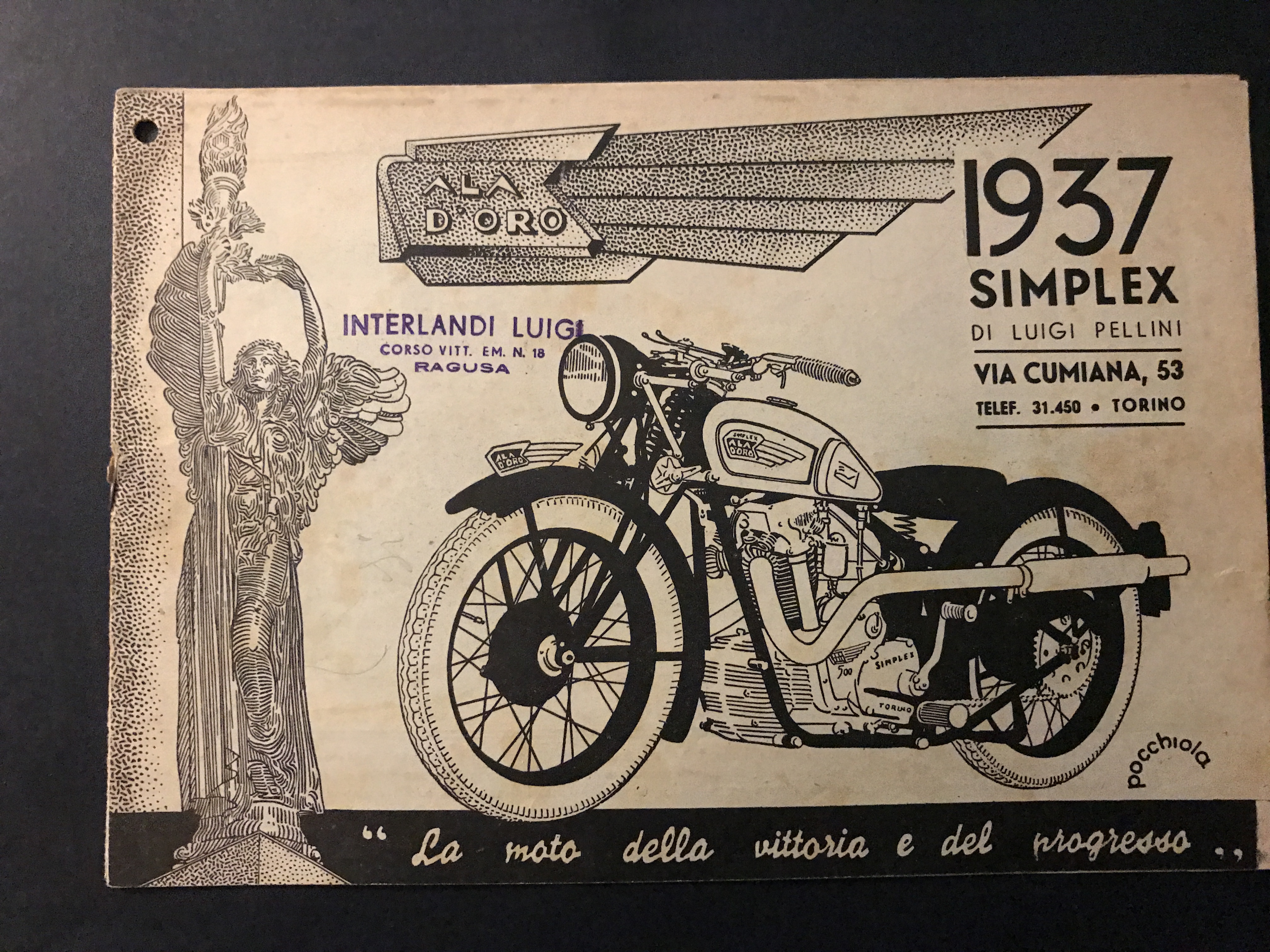 MOTO BROCHURE