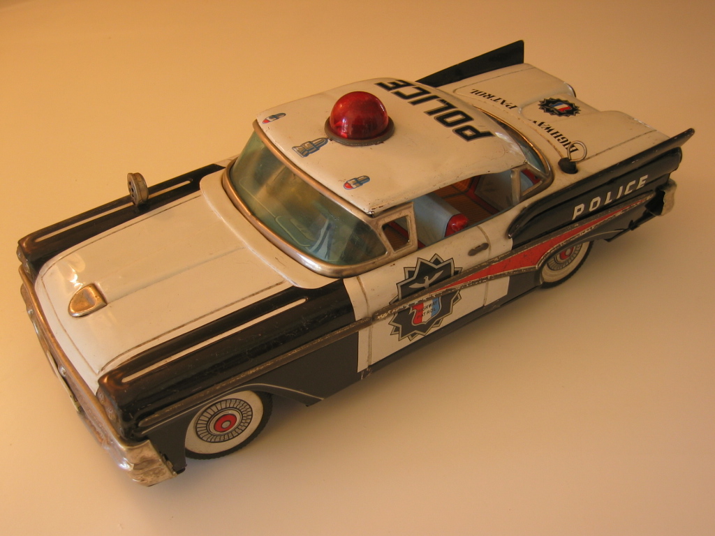 POLICE CAR TIN TOY JAPAN