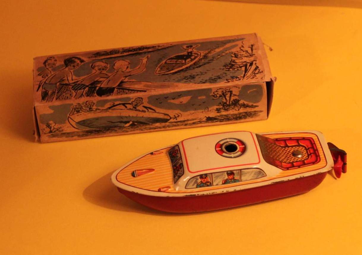 GERMANY arnold tin toy